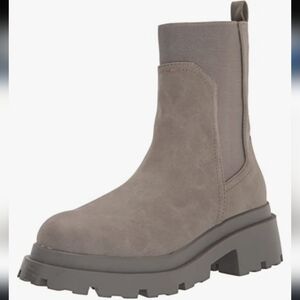 New DV Dolce Vita Women's Brody Fashion Ankle Suede Boots Chunky Sole Gray 8.5